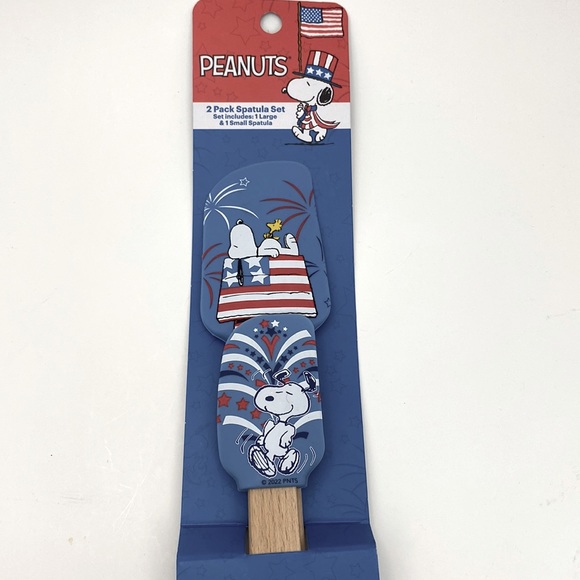 Peanuts Snoopy 2 pack silicone spatula set NWT Red White & Blue - Picture 1 of 13